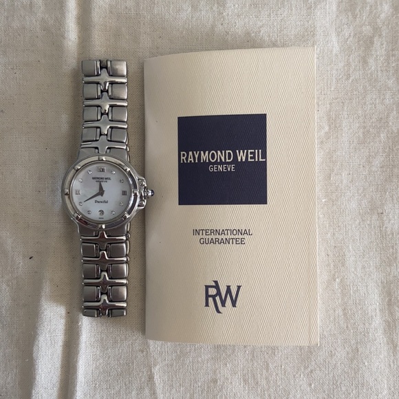 Authentic Raymond Weil Parsifal Mother of Pearl Watch main image 6